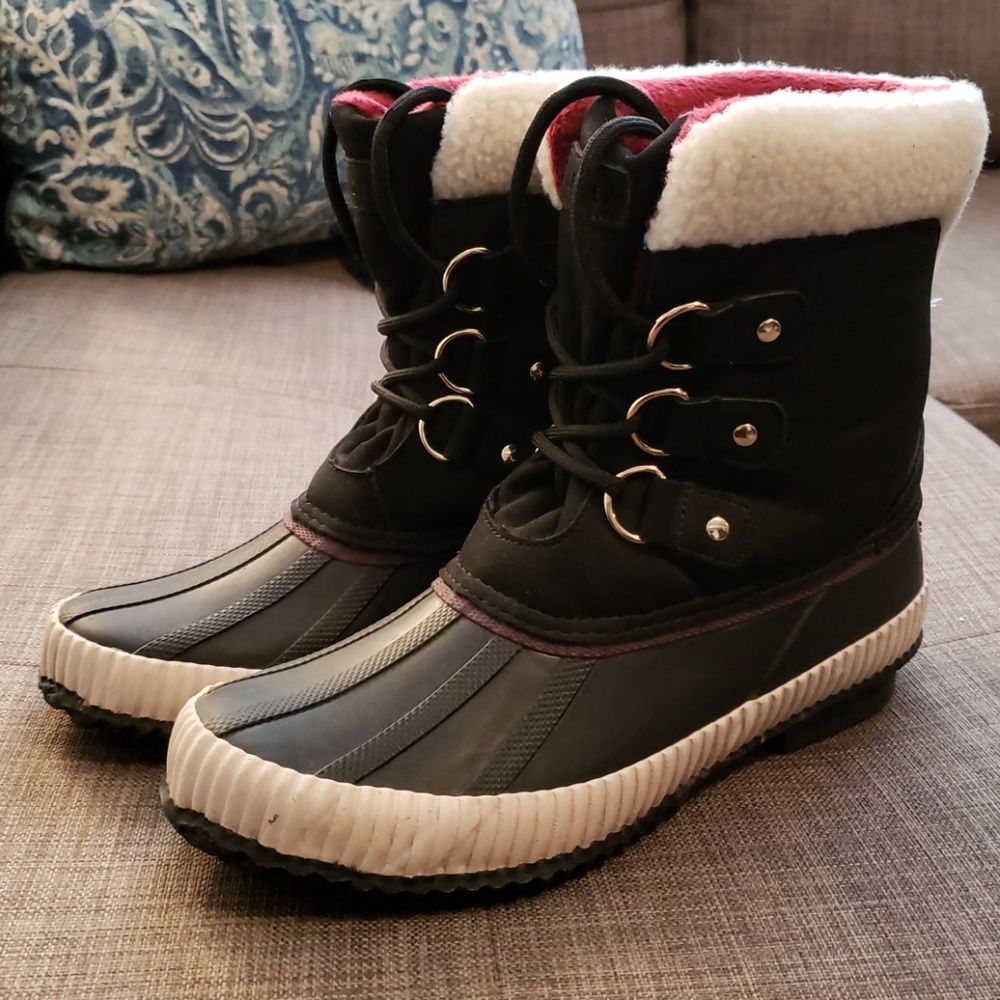 Tommy Hilfiger Boots - Picture 3 of 5